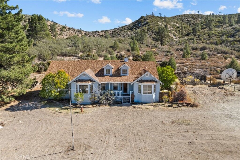 Property Photo: 47536 3 Points Road CA 93532