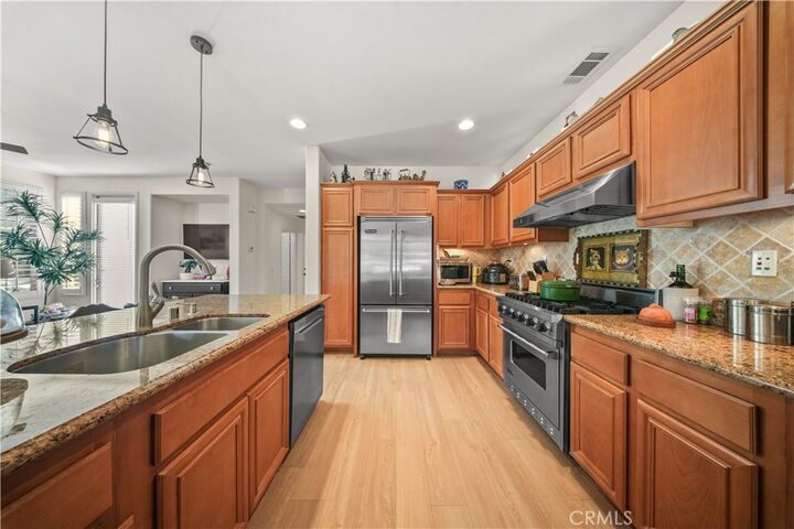 Property Photo:  19 Sklar  CA 92694 