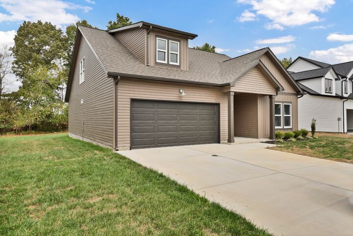 Property Photo: 472 Herman Dr TN 37042