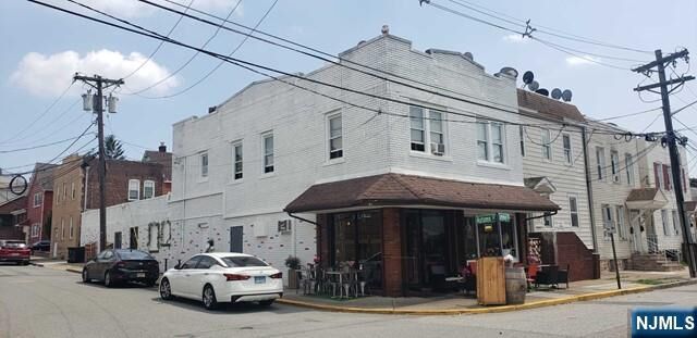 Property Photo:  17 Summer Street No.1  NJ 07644 