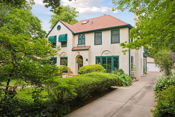 Property Photo: 4447 Dupont Avenue S MN 55419