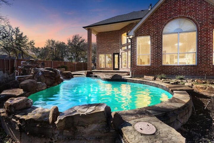 Property Photo: 8306 Sawgrass Lane TX 75089