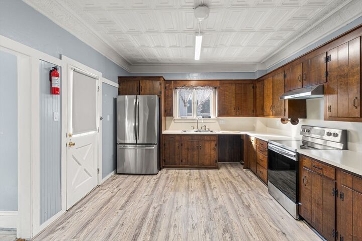 Property Photo:  44 Nineteenth St  MA 01850 