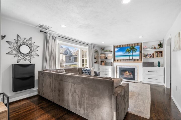 Property Photo: 26 Berlin Ave MA 02186