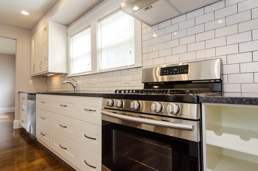 Property Photo:  700 Belmont St 1  MA 02472 