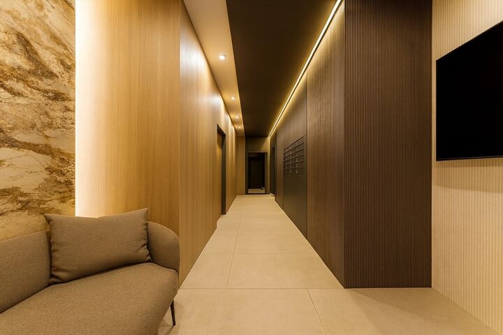 Property Photo: 388 Washington Street 104 MA 02169