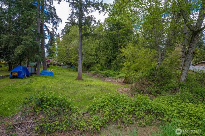 Property Photo: 19506 56th Street E WA 98391