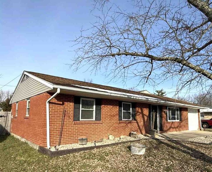 Property Photo:  3908 SW N Street  IN 47374 