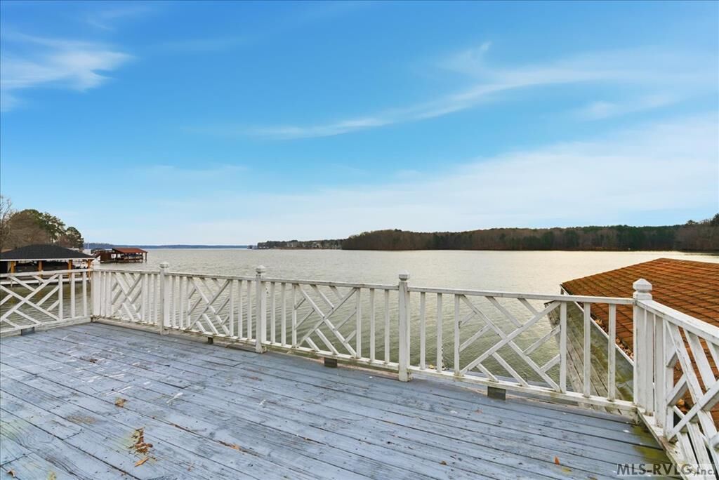 Property Photo:  178 E. Cove Drive  NC 27551 