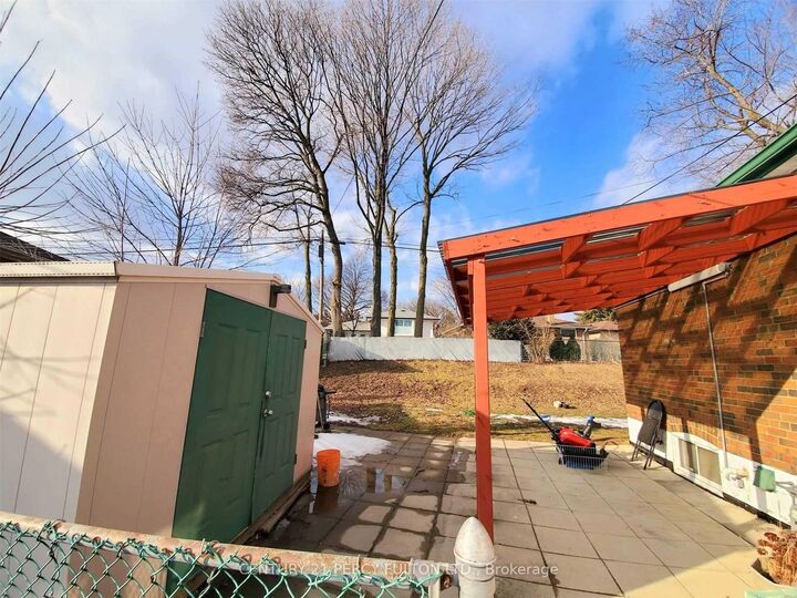 Property Photo: 24 Chestermere Boulevard Upper ON M1J 2X7