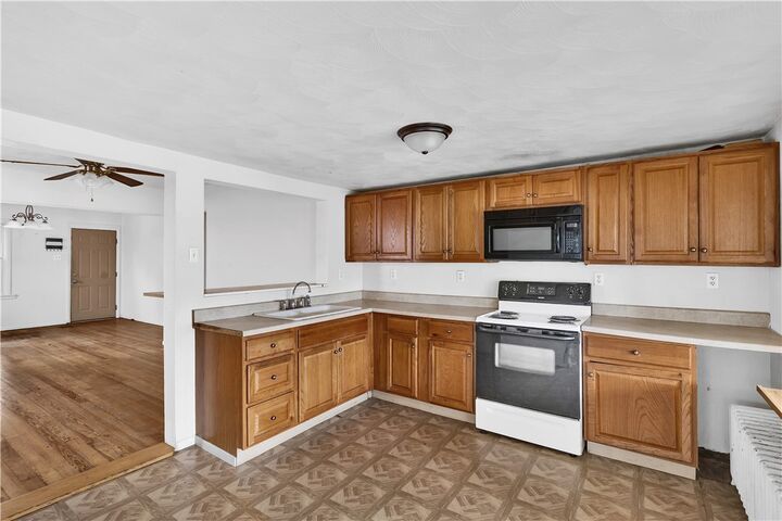 Property Photo:  312 Lafferty Street  PA 15644 