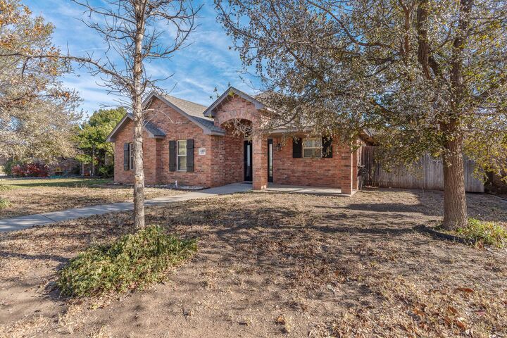 Property Photo: 4403 Ross Street TX 79118-6749