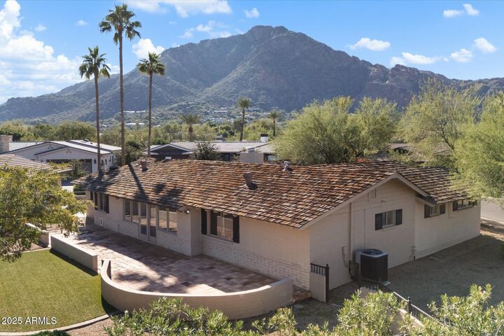 Property Photo:  5635 E Lincoln 34 Drive 34  AZ 85253 