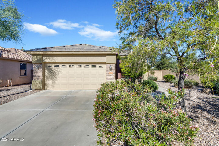 Property Photo: 7304 W Beverly Road AZ 85339