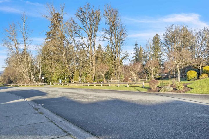 3684 Cobblestone Drive — photo 1