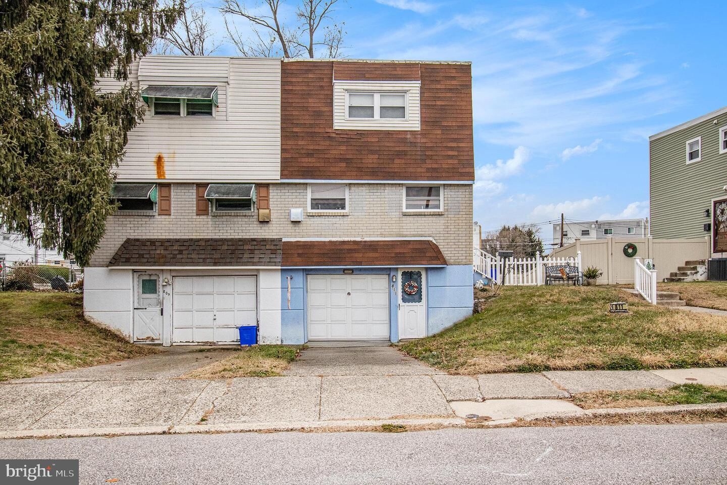 Property Photo:  811 Lawler Street  PA 19116 