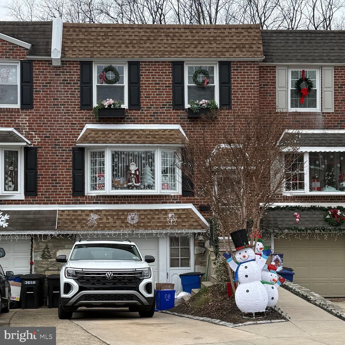 Property Photo: 3656 Salina Road PA 19154