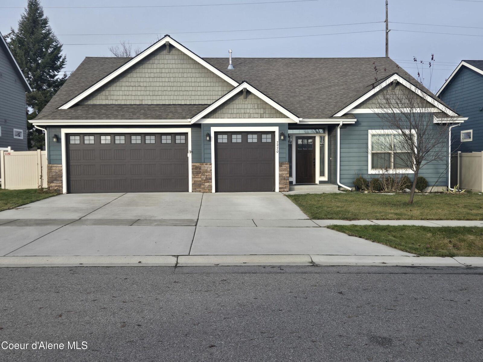 Property Photo:  7970 N Darlena Lp  ID 83815 