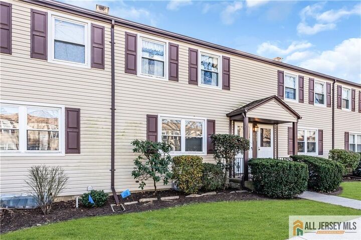 Property Photo:  191 Rose Street  NJ 08840 