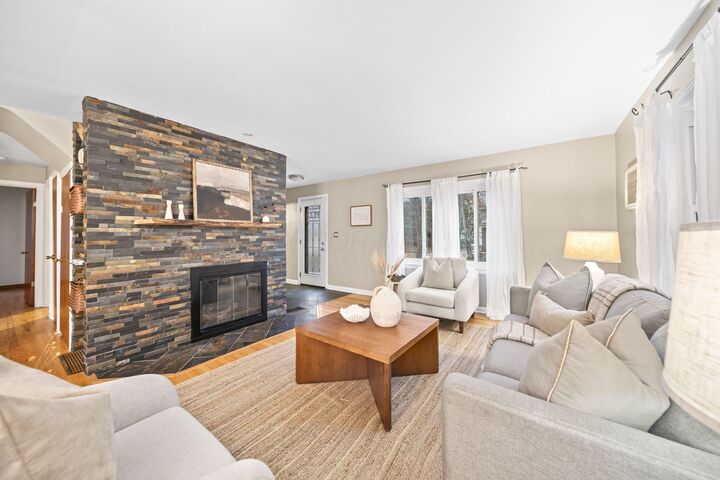 Property Photo:  98 Blenheim Road  OH 43214 