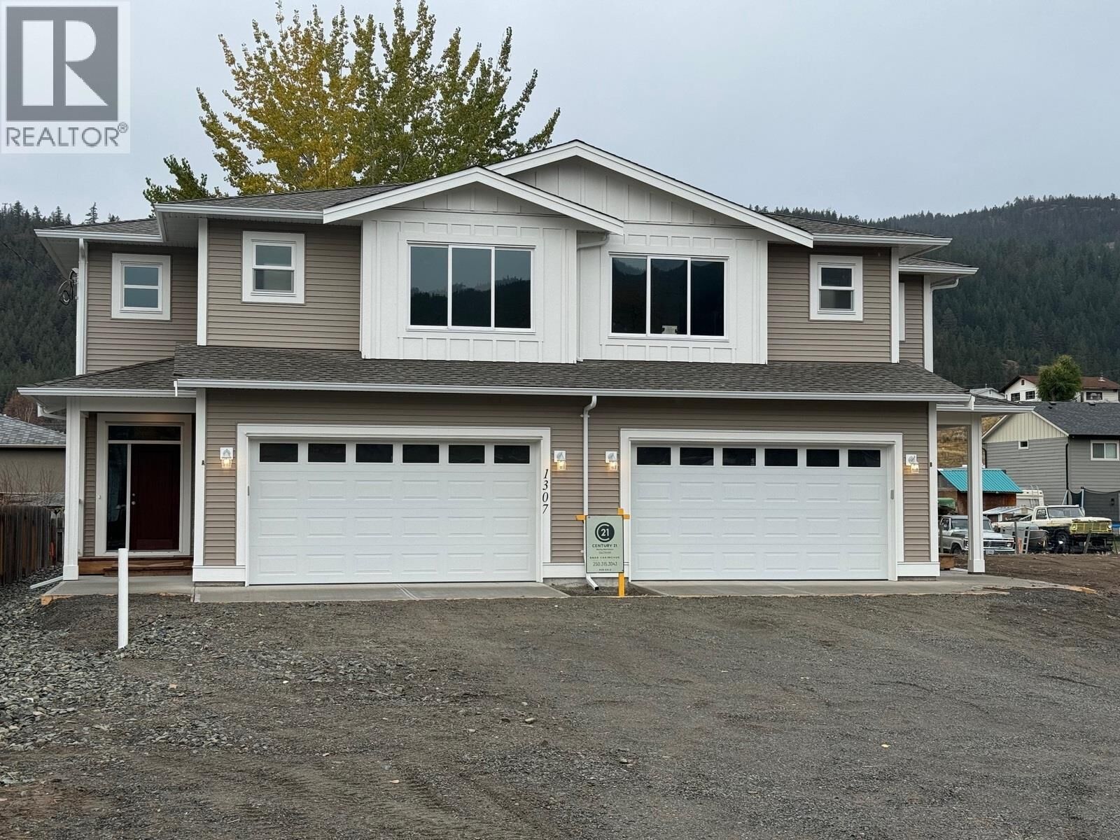 Property Photo:  1305 Spruce Avenue  BC V1K 1L2 