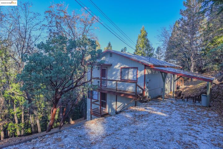 Property Photo:  16460 Caddo Cir  CA 95370 