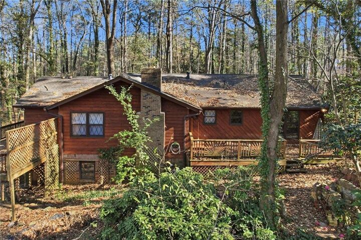 Property Photo: 1091 Cole Drive SW GA 30047