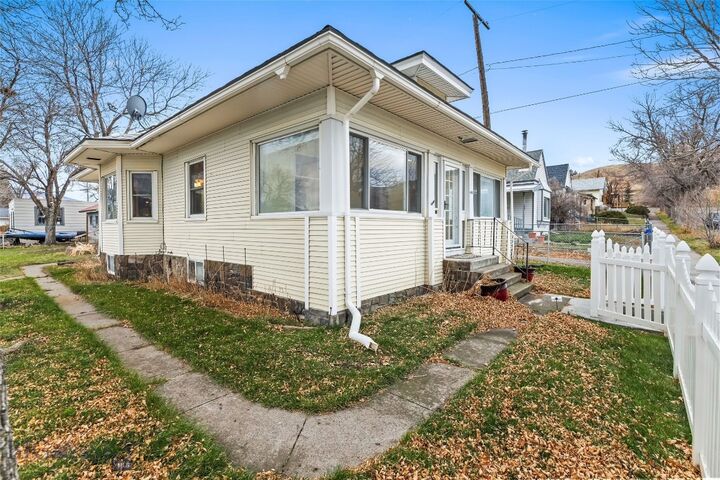 Property Photo:  405 N C Street  MT 59047 