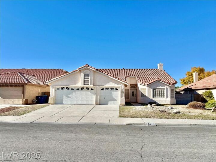 5613 Partridge Bluff Street  Las Vegas NV 89130 photo