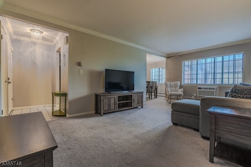 Property Photo:  19 Kensington Rd E  NJ 07928 