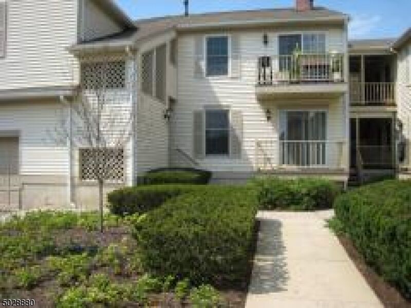 Property Photo:  171 Jamestown Rd Ondo 171  NJ 07920 