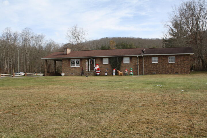 Property Photo: 62 Howards Branch WV 25951