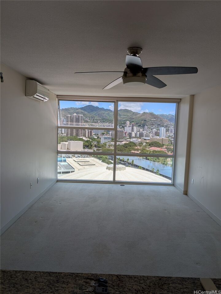 Property Photo:  909 Kapiolani Boulevard 2206  HI 96814 
