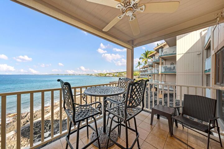 Property Photo: 75-6002 Alii Dr 4109 HI 96740