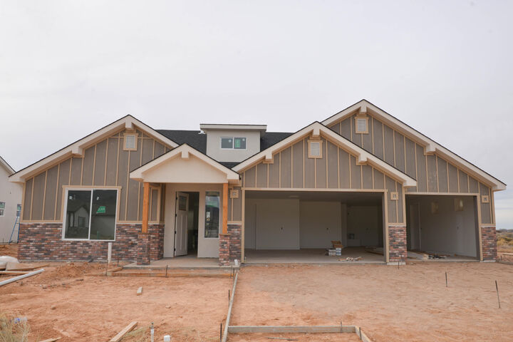 Property Photo:  4939 N 10 E  UT 84721 