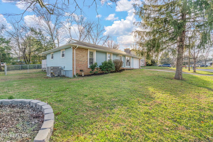 Property Photo: 1052 Brantley Drive TN 37923