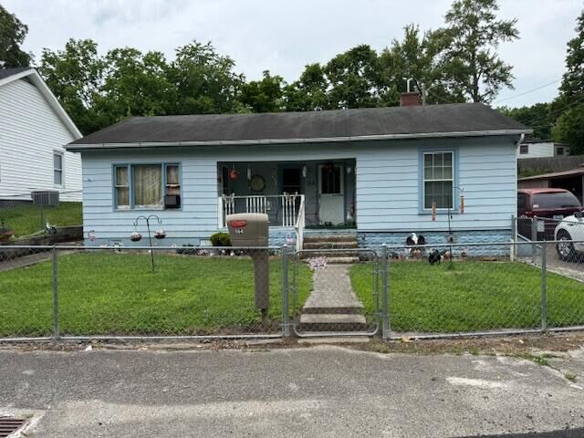 Property Photo: 144 N Plum Street KY 40336