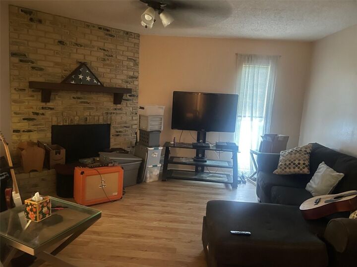 Property Photo: 11818 69th Way FL 33773