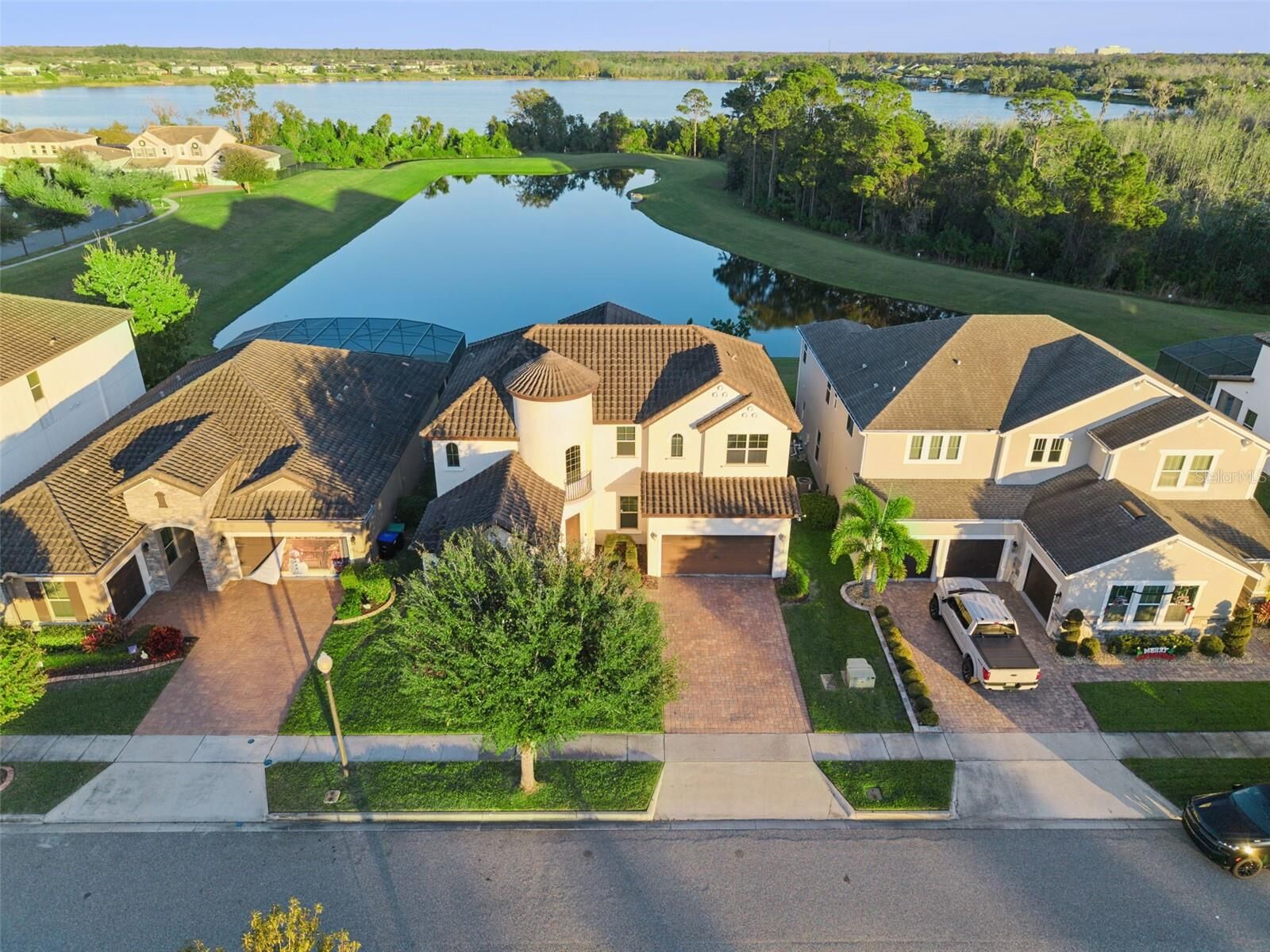 Property Photo:  9207 Busaco Park Way  FL 34787 