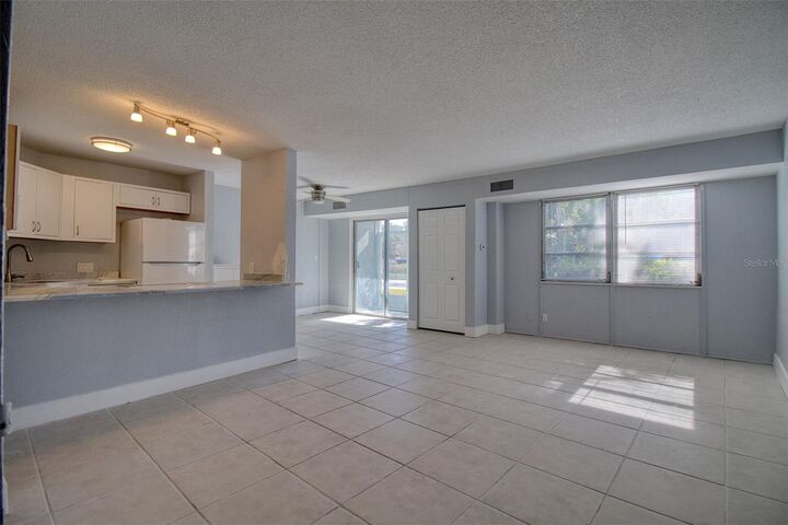 Property Photo: 3315 58th Avenue S 112 FL 33712