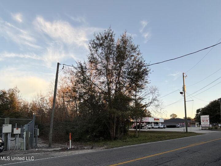Property Photo: Beatline Road MS 39560