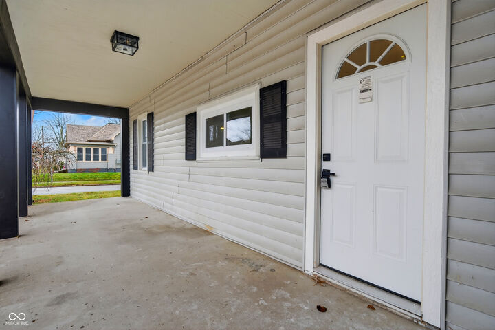 Property Photo: 1534 N C Street IN 46036