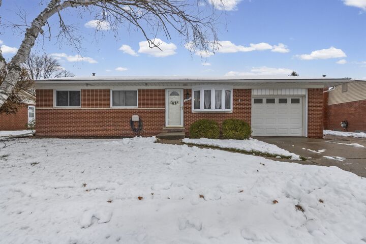 Property Photo: 35674 Shook Lane MI 48035