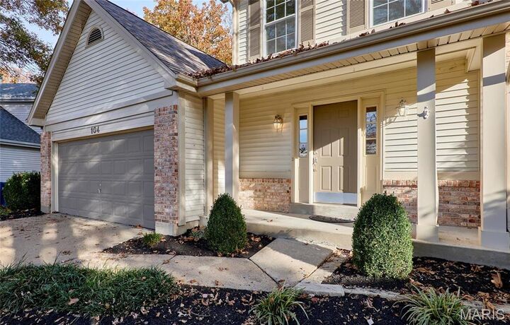 Property Photo:  104 Westridge Parc Lane  MO 63021 