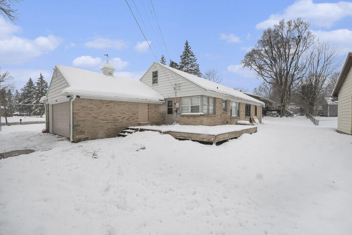Property Photo: 3041 Burton Street SE MI 49546