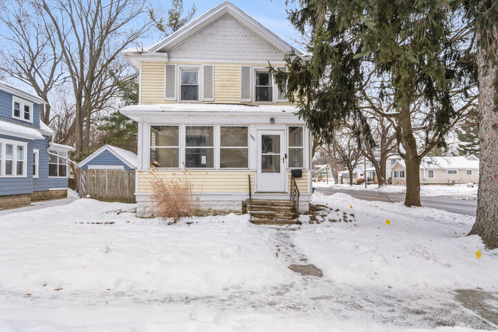 Property Photo:  771 Randolph Street  MI 49203 