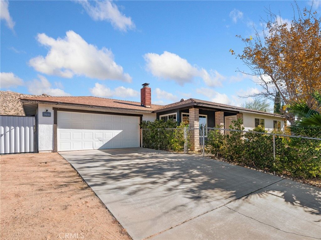 Property Photo:  39646 174th Street E  CA 93591 