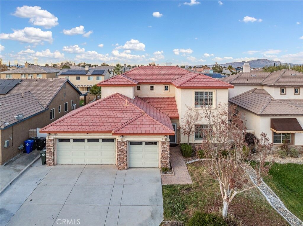 Property Photo:  13752 Dodie Avenue  CA 92392 