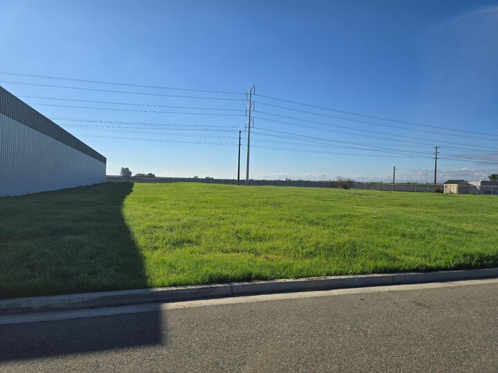 Property Photo: 1136 Marchy Lane CA 95307
