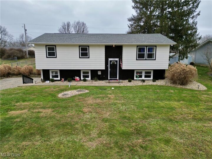 Property Photo:  170 Treehouse Lane  OH 43701 